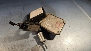 90582539 S98005-03 90521000811705 24410018 F005V00131 5WK4763 C31941 09131781 90519056 Блок управления двигателем Opel Zafira C Арт e11654638, вид 2