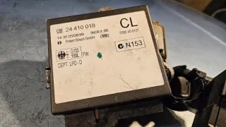 90582539 S98005-03 90521000811705 24410018 F005V00131 5WK4763 C31941 09131781 90519056 Блок управления двигателем Opel Zafira C Арт e11654638, вид 4