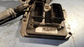 90582539 S98005-03 90521000811705 24410018 F005V00131 5WK4763 C31941 09131781 90519056 Блок управления двигателем Opel Zafira C Арт e11654638, вид 5