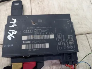 8D9860251B Блок управления двигателем Audi A4 B6 Арт e11652724, вид 4