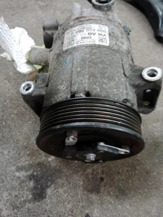 5Q0820803D Компрессор кондиционера Volkswagen Polo 5 Арт e11651509, вид 4
