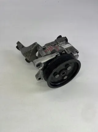 N53B25A N53B30A 7516848 7527747 Насос гидроусилителя руля BMW 5 E60/E61 Арт e11646892, вид 1