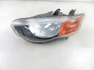 8301B179 Фара левая Mitsubishi Colt 6 Арт e11643275, вид 1