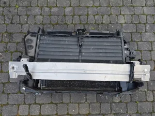  Передняя панель крепления облицовки (телевизор) Audi Q7 4M Арт e11637224, вид 1