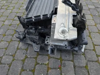  Передняя панель крепления облицовки (телевизор) Audi Q7 4M Арт e11637224, вид 3