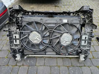  Передняя панель крепления облицовки (телевизор) Audi Q7 4M Арт e11637224, вид 6