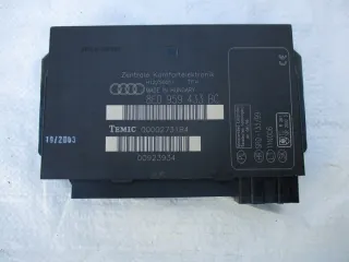 8E0959433BC Блок предохранителей Audi A4 B6 Арт e11634885, вид 1