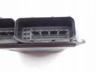 03L906023QH Блок управления двигателем Seat Toledo 4 Арт e11631644, вид 4