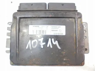 8200061281 S110130334A 8200044437 Блок управления двигателем Renault Clio 2 Арт e11631340, вид 1
