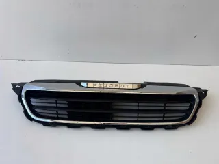 53114-0H020 Решетка радиатора Peugeot 108 Арт e11628824, вид 2
