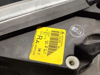 0301208202 Фара правая Mitsubishi Colt 6 Арт e11591323, вид 9