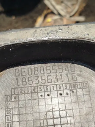 8E0805594B Передняя панель крепления облицовки (телевизор) Audi A4 B6 Арт e11590052, вид 14