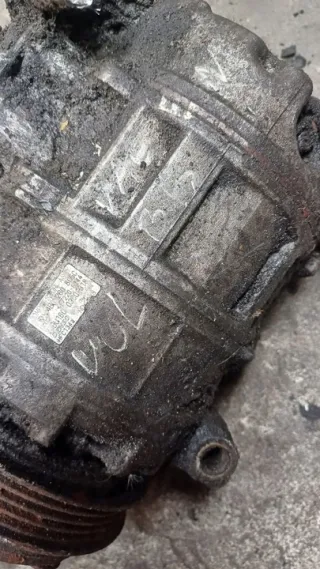 4b0260805c Компрессор кондиционера Volkswagen Passat B5 Арт e11580494, вид 3