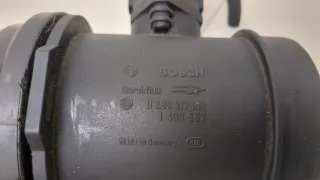 Корпус воздушного фильтра Land Rover Range Rover 3 2004г. 7505329 - Фото 4