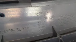 8M518200BD Решетка радиатора Ford Focus 2 restailing Арт 20299850, вид 4