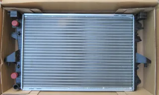 D7W062TT Радиатор основной Volkswagen Multivan T5 Арт AL13479611493, вид 1