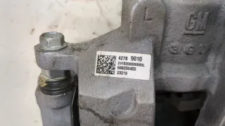 42789010,688250455 Суппорт тормозной передний левый Chevrolet Trax Арт 9294227, вид 2