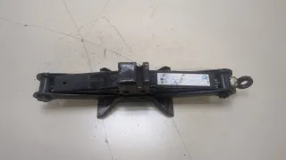 GA5R37790E Домкрат  Mazda 3 BK Арт 20405319, вид 1