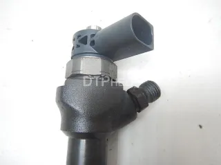 04L130277E Форсунка дизельная электрическая Skoda Octavia A7 Арт AM70435201, вид 3