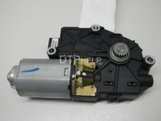 67617316536 Моторчик люка BMW 7 G11/G12 Арт AM70648359, вид 6