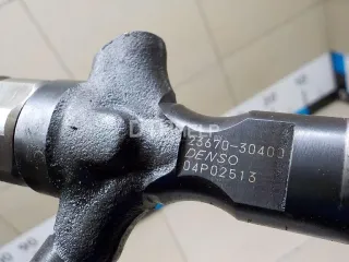 2367039365 Форсунка дизельная электрическая Toyota Land Cruiser 200 Арт AM31185378, вид 6