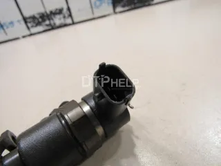 8658352 Форсунка дизельная электрическая Volvo XC70 2 Арт AM80550737, вид 3