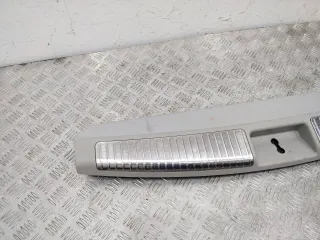 A1646900987 Накладка внутренняя на заднюю панель кузова Mercedes ML W164 Арт 107917, вид 2