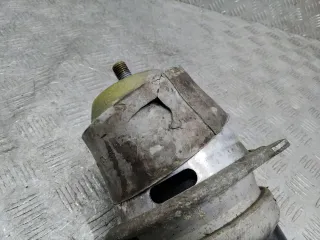 97037505720 Подушка крепления двигателя Porsche Panamera 970 Арт 107705, вид 4