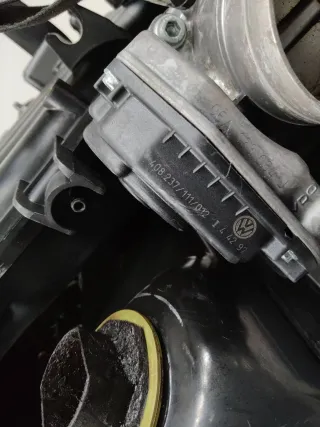  Заслонка дроссельная Audi A3 8L Арт 105978, вид 2