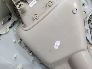 8632271,30766413 Обшивка двери задней правой (дверная карта) Volvo XC60 1 Арт 105947, вид 9