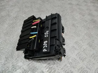 9664706280,R05 Блок предохранителей Peugeot 308 1 Арт 105263, вид 4