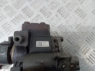 03L130755E ТНВД Volkswagen Caddy 3 Арт 102985, вид 2