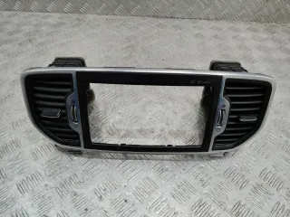 84740F14200 Дефлектор обдува салона Kia Sportage 4 Арт 101969, вид 1