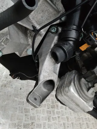  Кронштейн двигателя Volkswagen Passat B5 Арт 98664