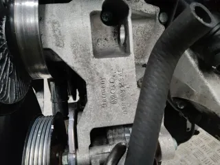 038903143 Кронштейн генератора Volkswagen Passat B5 Арт 98662, вид 2