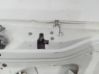 замок двери сдвижной Iveco Daily 4 Арт 97801