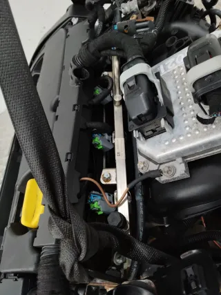 55559375 топливная рампа левая Opel Astra H Арт 96024, вид 1