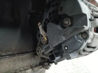 Генератор Opel Corsa D 2007г. 13222930 - Фото 3