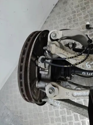  кулак задний правый Mercedes C W205 Арт 94045, вид 2