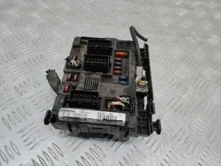 9643498980 Блок предохранителей Citroen Berlingo 1 restailing Арт 89423