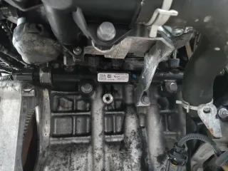 9685297580 топливная рампа левая Citroen C4 2 Арт 88758