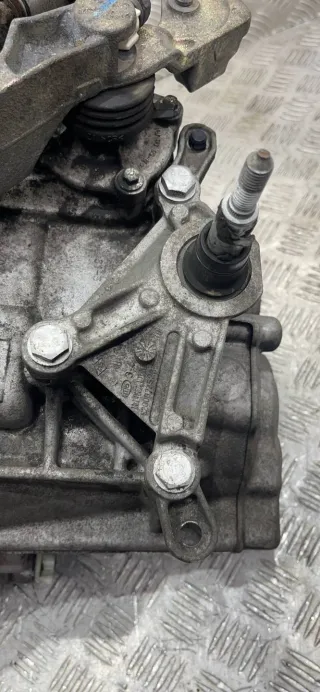 8200072522 Кронштейн Кпп Renault Megane 2 Арт 86393