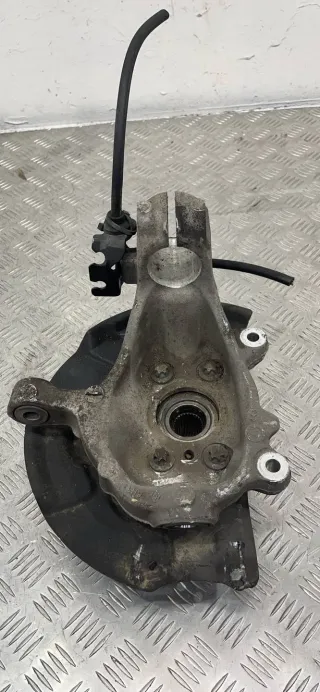  кулак поворотный левый Renault Scenic 4 Арт 86233