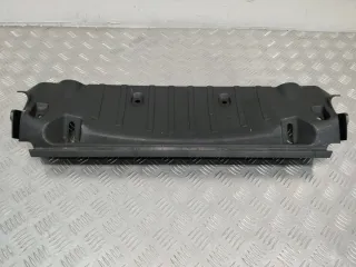 51477124301 Накладка внутренняя на заднюю панель кузова BMW 3 E90/E91/E92/E93 Арт 85570, вид 1