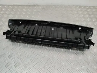 51477124301 Накладка внутренняя на заднюю панель кузова BMW 3 E90/E91/E92/E93 Арт 85570, вид 3