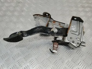 E001046X11 Педаль тормоза Nissan Qashqai 1  Арт 84483, вид 1