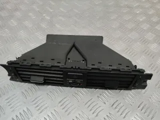 9123301-01 Дефлектор обдува салона BMW 3 E90/E91/E92/E93 Арт 84207, вид 2