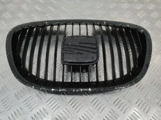5P0853654 Решетка радиатора Seat Altea Арт 83389, вид 1