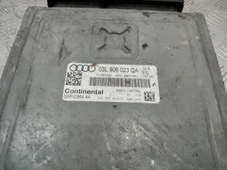 03L906023 Блок управления двигателем Audi A1 Арт 81718, вид 2