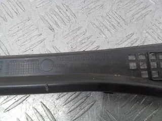 Дождевик Dacia Duster 1 2015г. 8200294316 - Фото 3